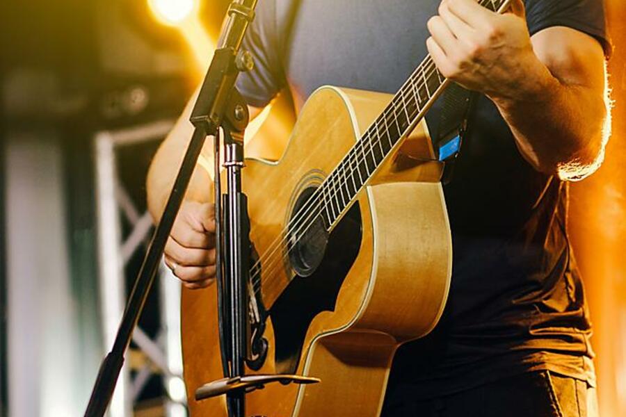 RCI Pub Performances.jpeg